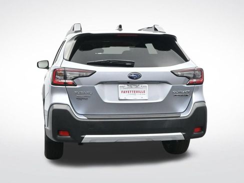 Used 2024 Subaru Outback Touring XT AWD/4WD image 8
