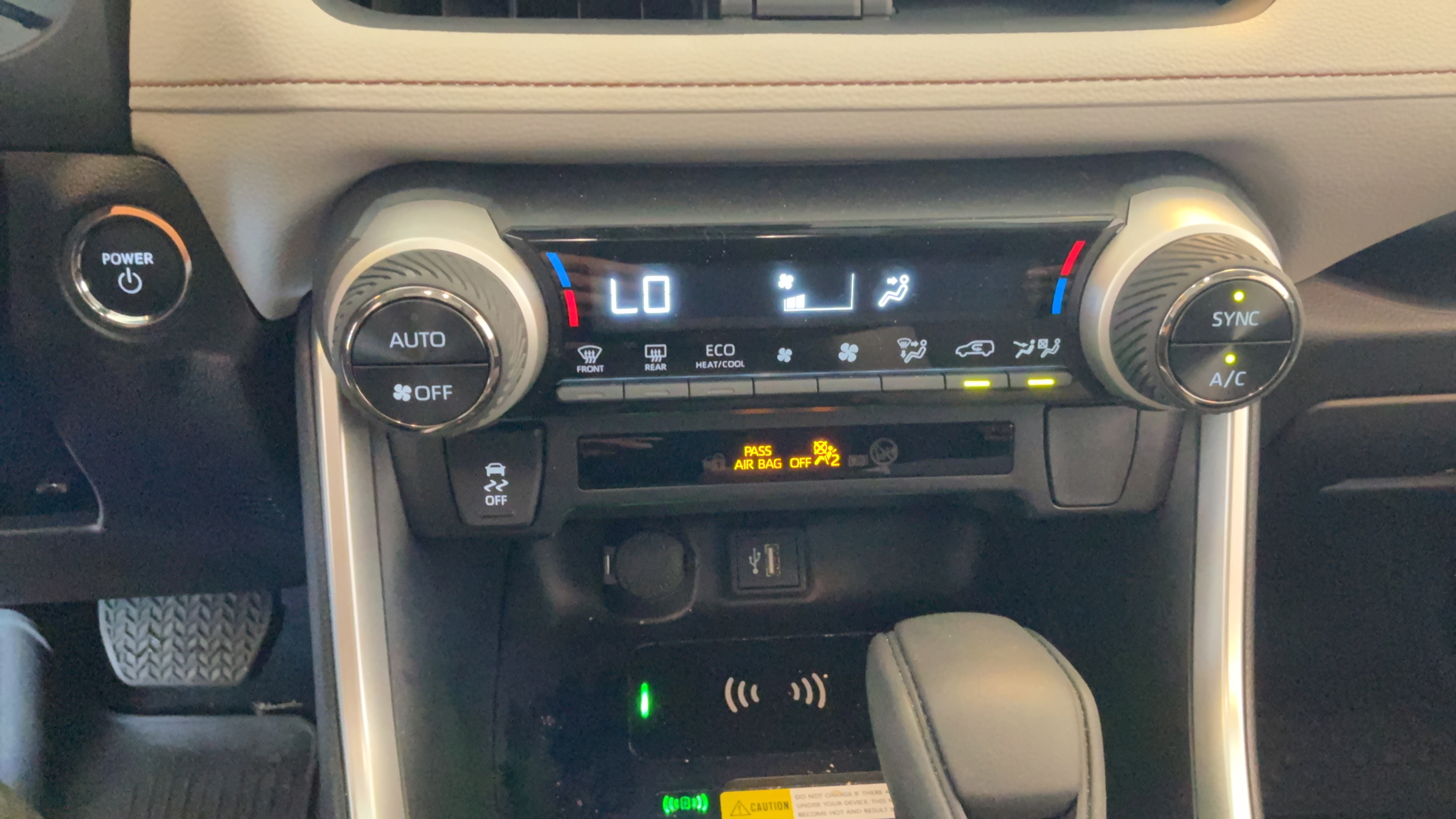 Certified 2025 Toyota RAV4 XLE w/ Convenience Package AWD/4WD image 15