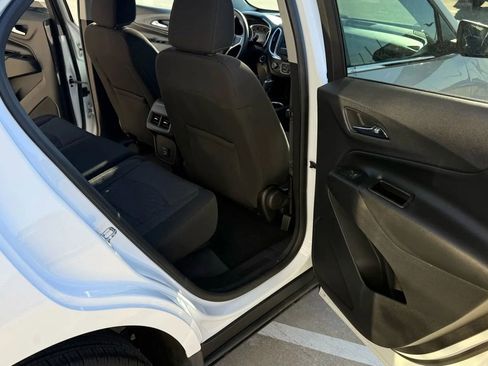 Used 2020 Chevrolet Equinox LT image 20