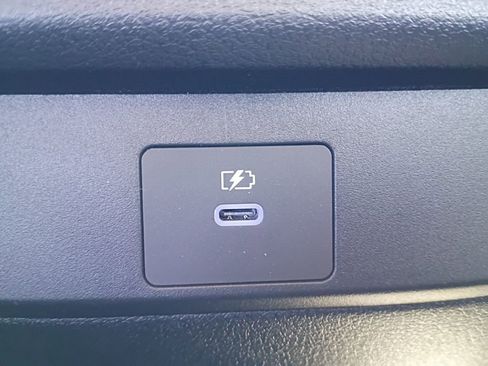 New 2026 Nissan Sentra SR w/ Floor Mat Package image 25