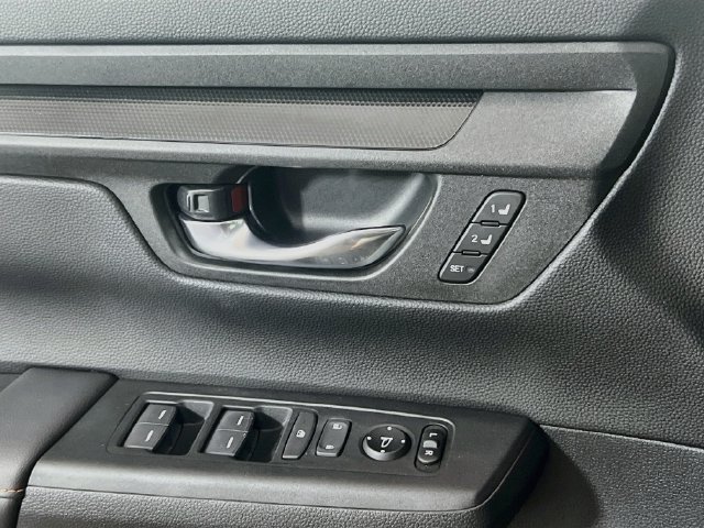 Certified 2025 Honda CR-V Sport-L image 16