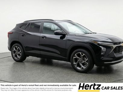 Used 2025 Chevrolet Trax LT w/ LT Convenience Package