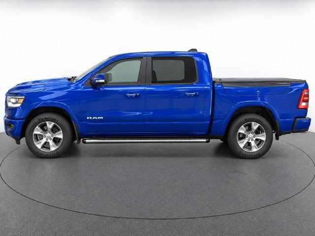 Used 2019 RAM 1500 Laramie AWD/4WD image 6