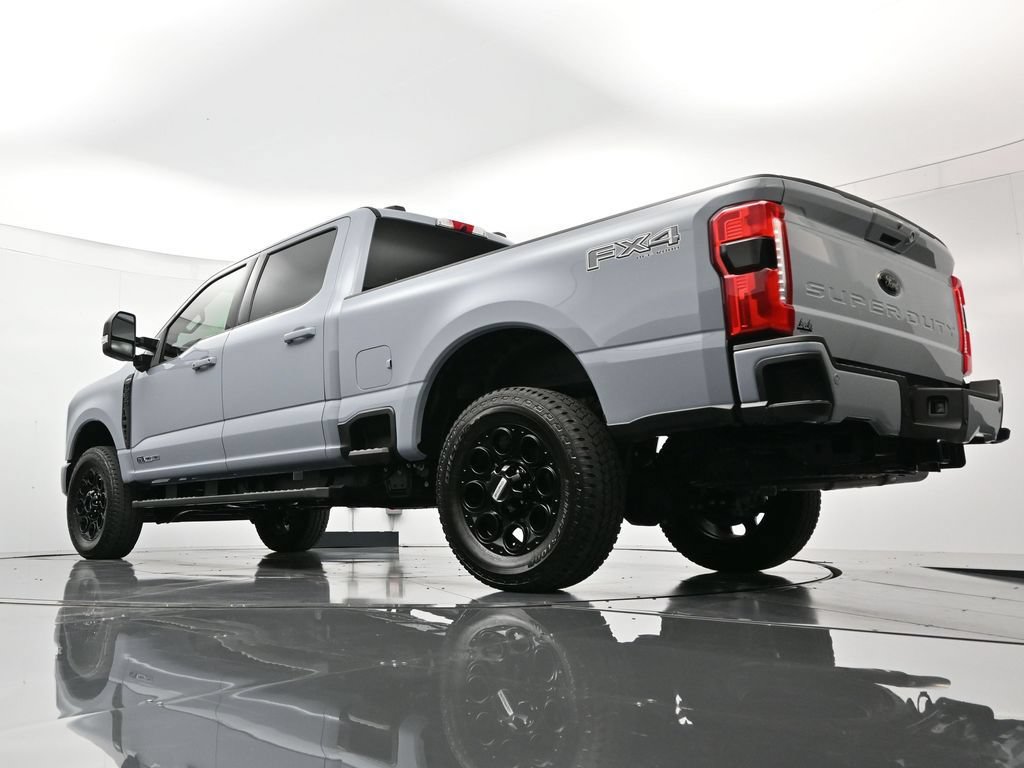 New 2026 Ford F250 Lariat w/ Black Appearance Package AWD/4WD image 43