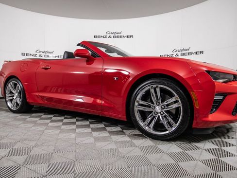 Used 2016 Chevrolet Camaro SS RWD image 3