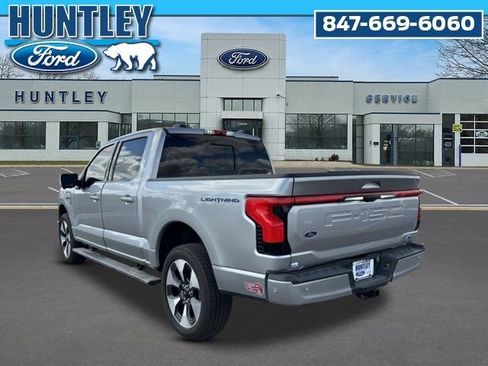 Used 2023 Ford F150 Lightning Platinum image 6