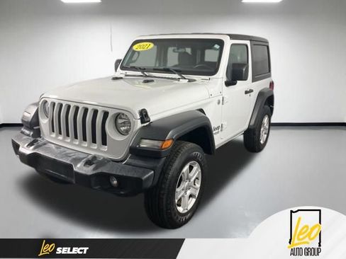 Used 2021 Jeep Wrangler Sport AWD/4WD image 1