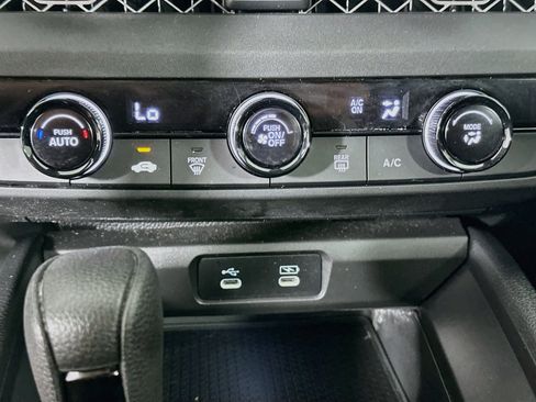 Used 2025 Honda Accord LX image 21