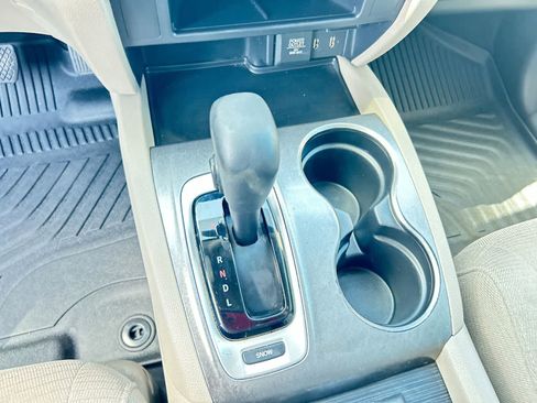 Used 2018 Honda Pilot EX image 18