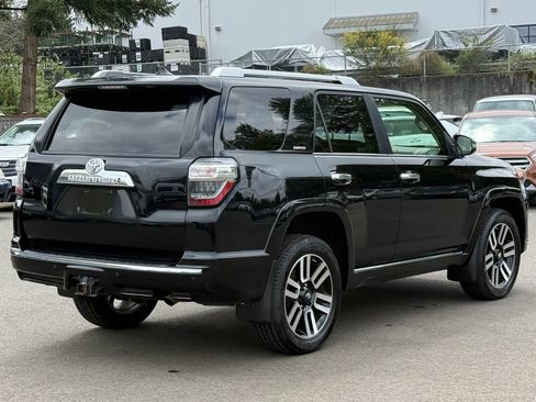 Used 2016 Toyota 4Runner Limited AWD/4WD image 7