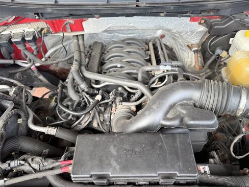 Used 2014 Ford F150 XLT w/ Equipment Group 302A Luxury image 47