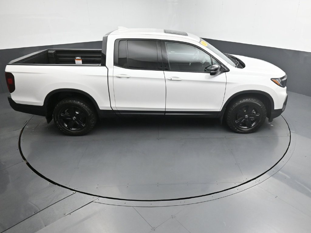 Used 2023 Honda Ridgeline Black Edition image 34