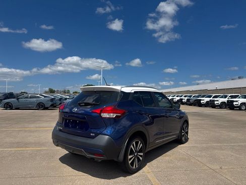 Certified 2019 Nissan Kicks SR w/ SR Premium Package FWD image 19