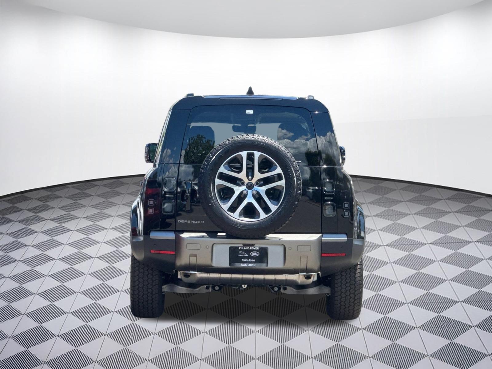 New 2026 Land Rover Defender 110 S AWD/4WD image 10