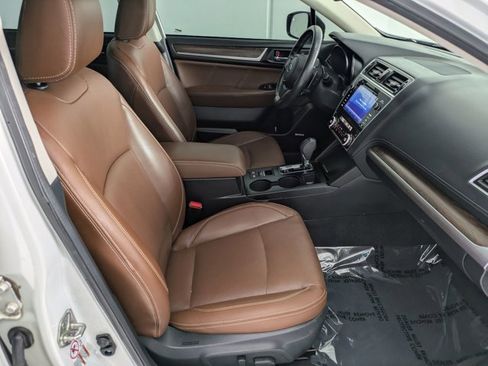 Used 2019 Subaru Outback 2.5i Touring image 20