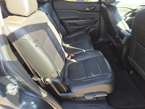 Used 2020 GMC Acadia SLT image 21