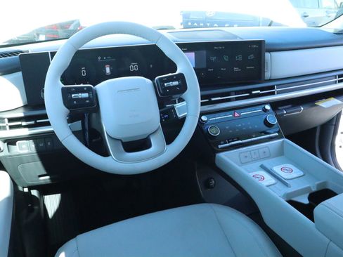 New 2026 Hyundai Santa Fe SE FWD image 10