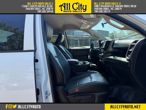 Used 2019 RAM 2500 Tradesman w/ Chrome Appearance Group AWD/4WD image 12