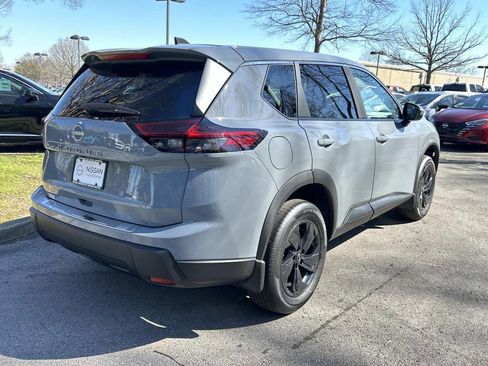 New 2026 Nissan Rogue SV FWD image 7