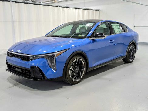 New 2025 Kia K4 GT-Line w/ GT-Line Premium Package image 1