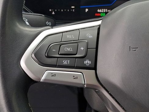 Used 2022 Volkswagen Taos SE image 21