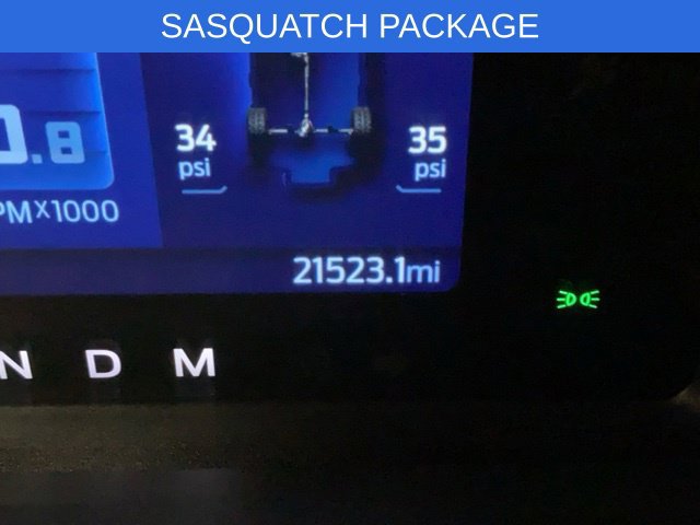Used 2023 Ford Bronco Badlands w/ Sasquatch Package AWD/4WD image 27