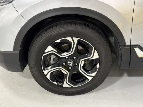 Used 2019 Honda CR-V Touring image 8