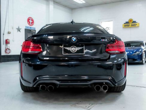 Used 2018 BMW M2 image 8