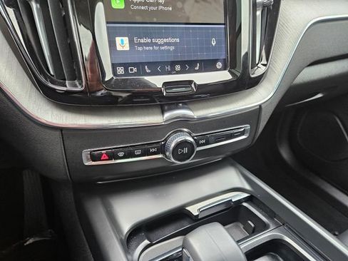 Certified 2025 Volvo XC60 B5 Plus AWD/4WD image 25