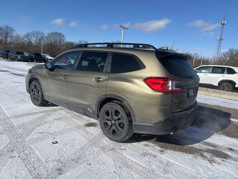 Used 2024 Subaru Ascent Onyx Edition image 16