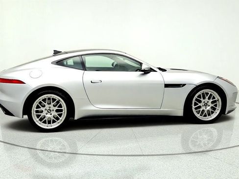 Used 2017 Jaguar F-TYPE S RWD image 4