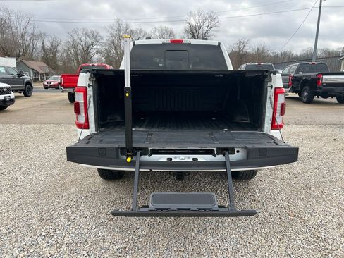 Used 2023 Ford F150 Limited image 18