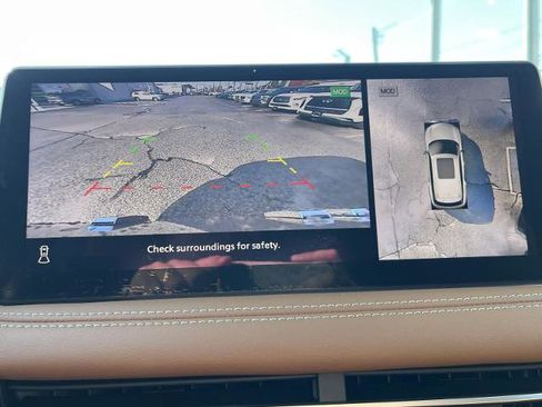 Certified 2025 INFINITI QX60 Sensory image 18