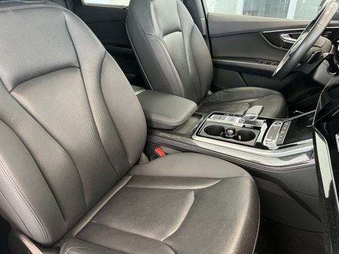 Used 2021 Audi Q7 3.0T Premium Plus AWD/4WD image 14