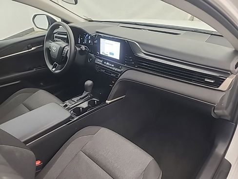 Used 2026 Toyota Camry LE FWD image 13