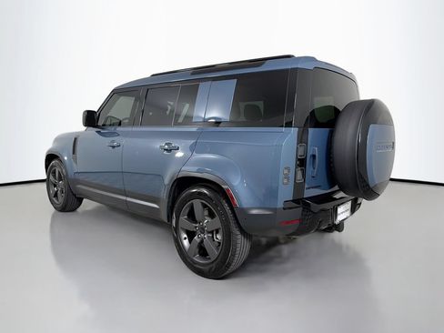 Used 2026 Land Rover Defender 110 S AWD/4WD image 7