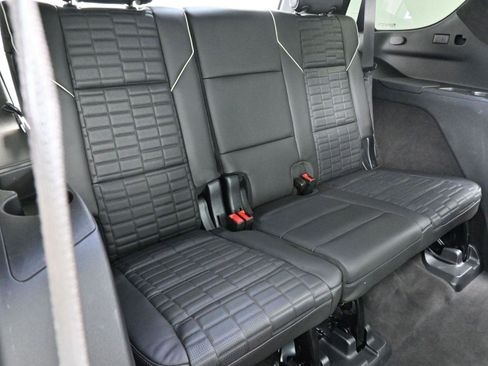 Used 2023 Cadillac Escalade V image 39