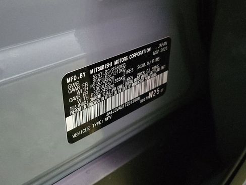 New 2026 Mitsubishi Outlander SE image 28