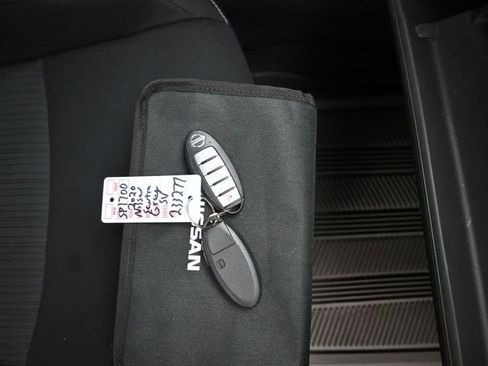 Used 2020 Nissan Sentra SV image 10