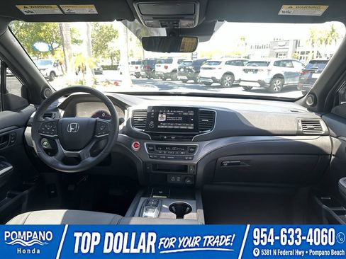 Certified 2024 Honda Passport EX-L image 12