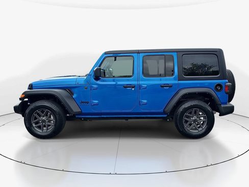 Used 2024 Jeep Wrangler Unlimited Sport AWD/4WD image 10