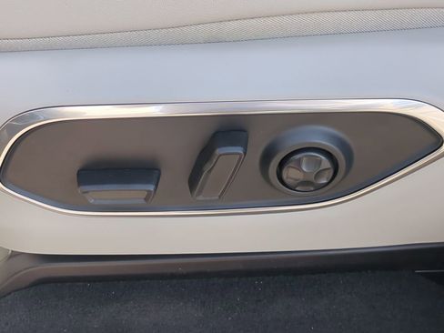 New 2026 Jeep Grand Wagoneer Limited image 21