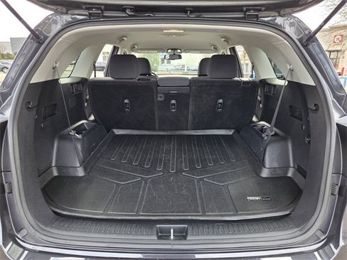 Used 2019 Kia Sorento LX w/ LX Convenience Package image 16