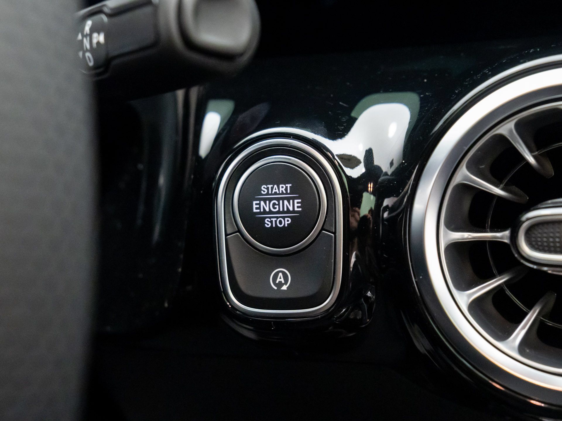 New 2026 Mercedes-Benz GLA 35 AMG 4MATIC image 22