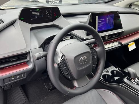 New 2026 Toyota Prius Plug-In Hybrid FWD image 16