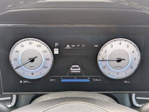New 2025 Hyundai Elantra Limited w/ Cargo Package FWD image 22