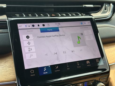 Used 2023 Jeep Grand Cherokee Summit image 39