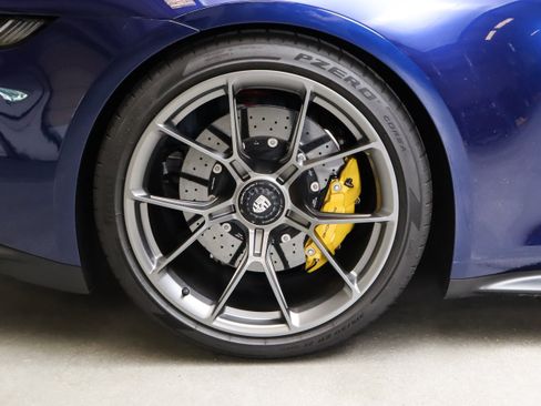 Certified 2023 Porsche 911 GT3 RWD image 12