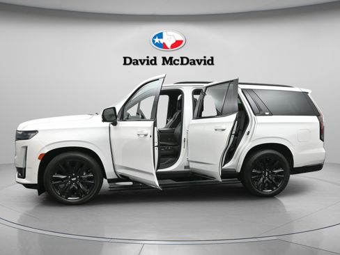 Used 2023 Cadillac Escalade Sport Platinum AWD/4WD image 52