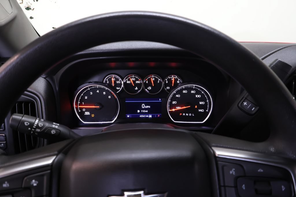 Used 2021 Chevrolet Silverado 1500 Custom Trail Boss w/ Safety Confidence Package AWD/4WD image 27